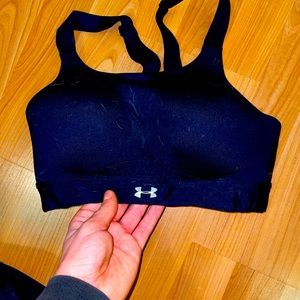 Under Armour Sports Bra🖤💪🏽
